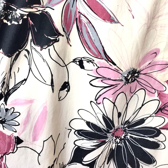 Speechless | Floral Pattern Skirt Black Ribbon hem - Picture 6 of 7